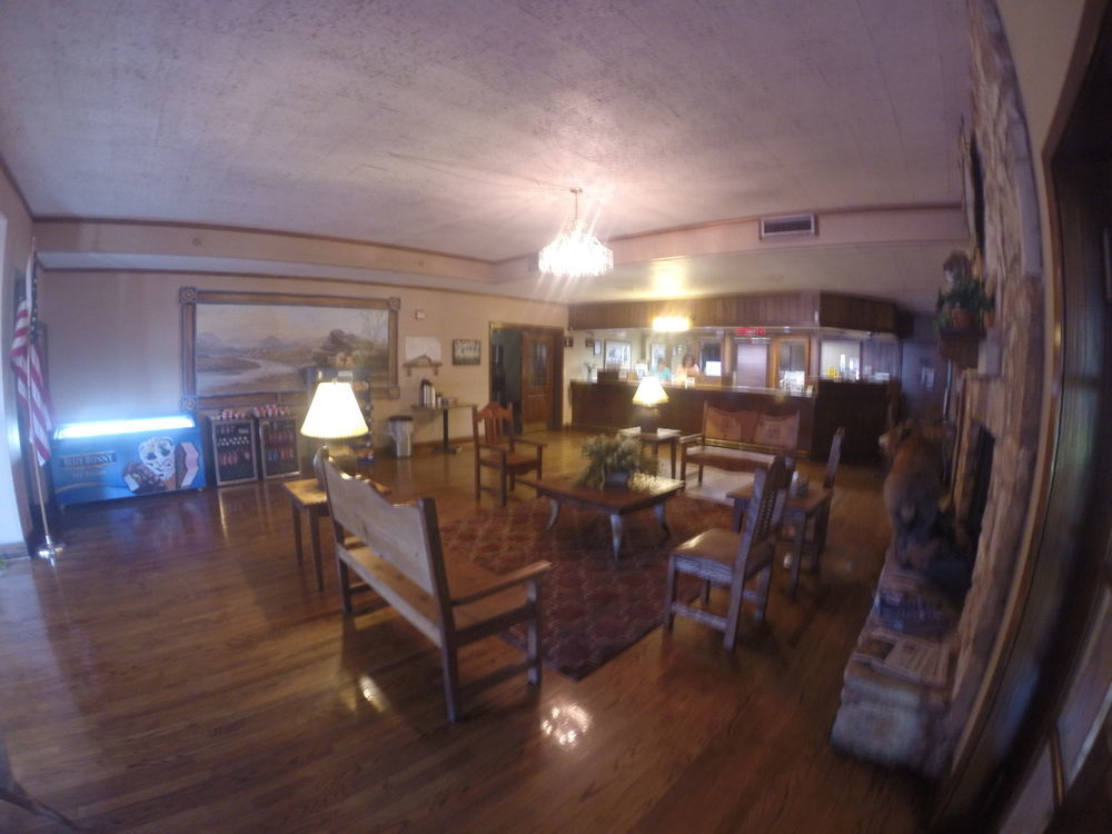Executive Inn And Suites Waco Bagian luar foto